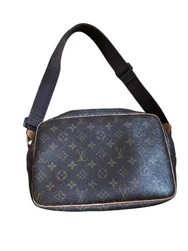 Louis Vuitton bags with a detachable mobile phone holder for convenienceLouis Vuitton Reporter PM Monogram