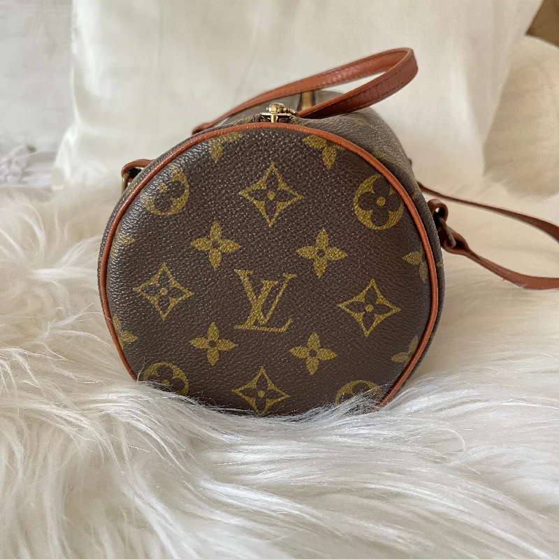 Louis Vuitton bags with a snap - button closure and a decorative charm for styleLouis Vuitton Papillon 26