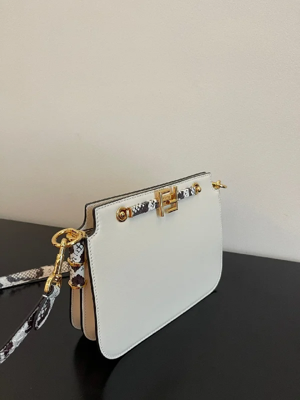 Fendi crossbody bags with a convertible strap that can be worn multiple waysWF -  Fendi Bag - 313