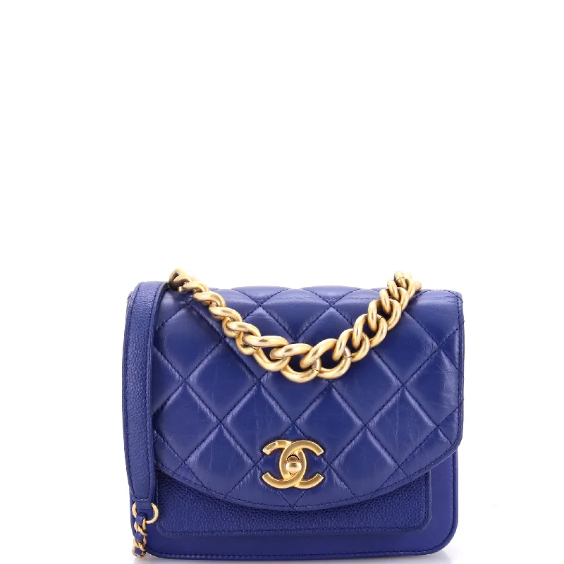 Chanel Designer Handbag with Unique DesignChain Handle Flap Bag Quilted Calfskin with Caviar Mini