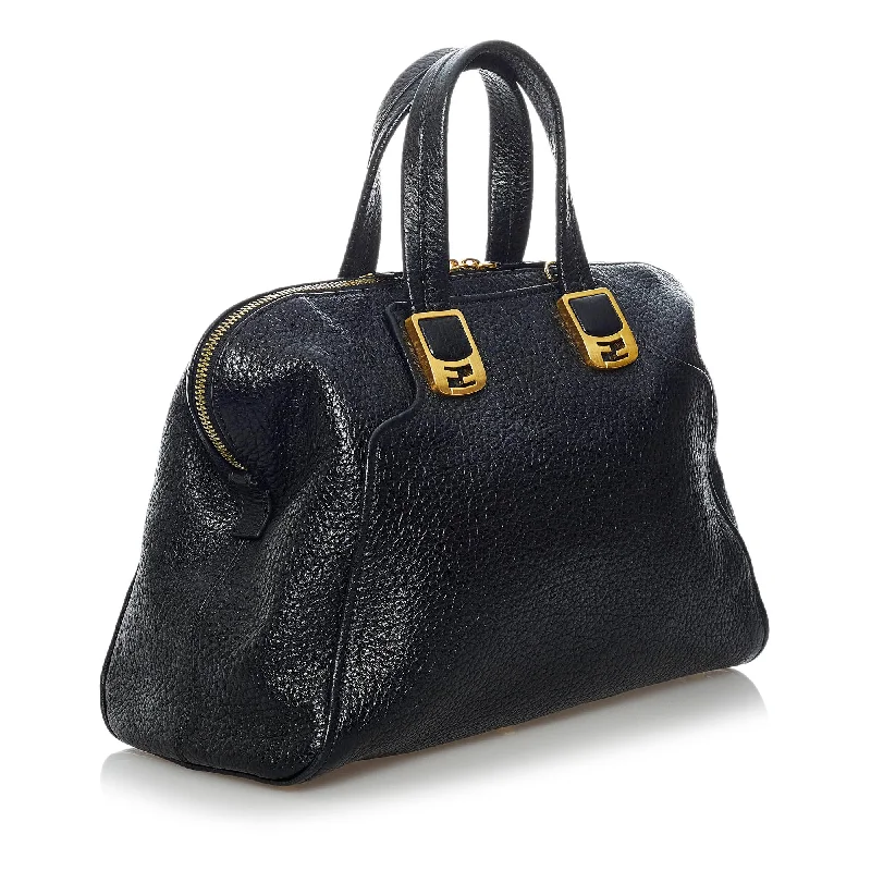 Fendi bags with a detachable makeup pouch inside for beauty - conscious usersFendi Chameleon Leather Handbag (SHG-29426)