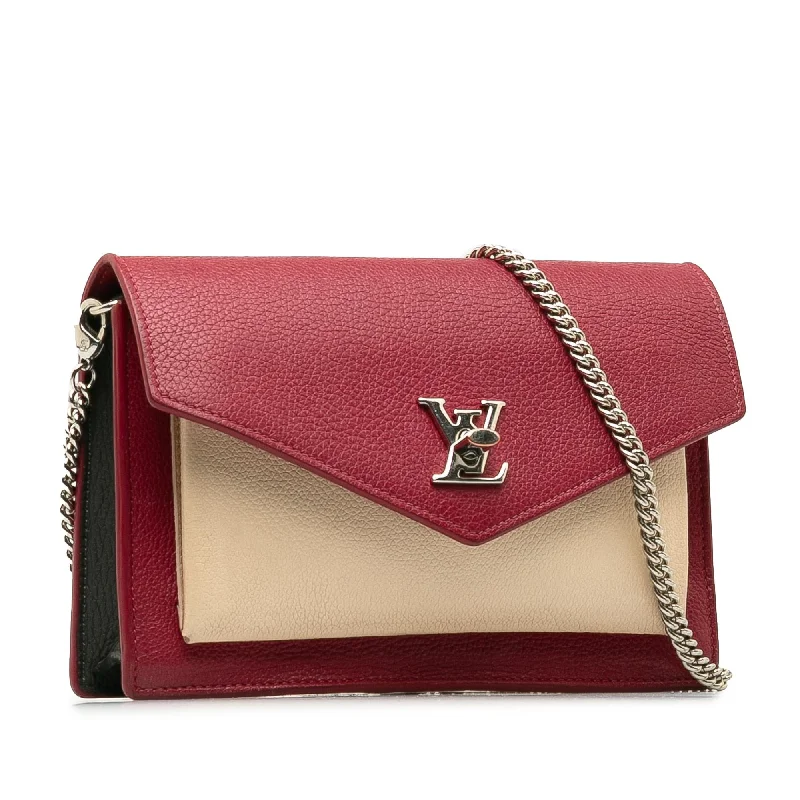 Louis Vuitton crossbody bags with a printed floral pattern for femininityLouis Vuitton MyLockMe Chain Pochette (bL8BiX)