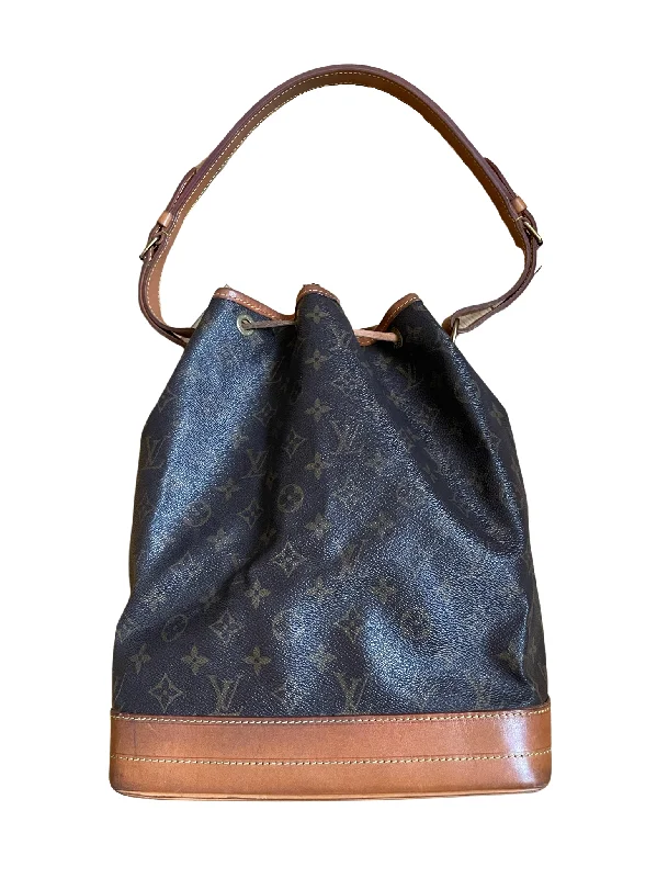 Louis Vuitton handbags with a beaded trim for a touch of glamourLouis Vuitton Noé GM in monogram