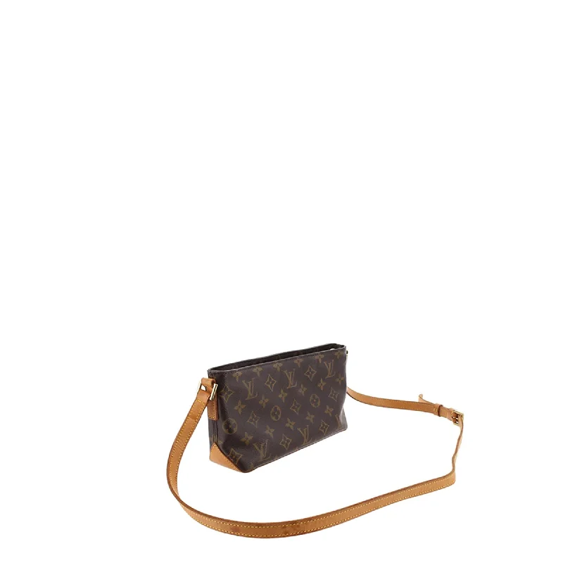 Ladies Louis Vuitton shoulder bags with a wide - width strap for comfortLouis Vuitton Monogram Trotteur (1riL1H)