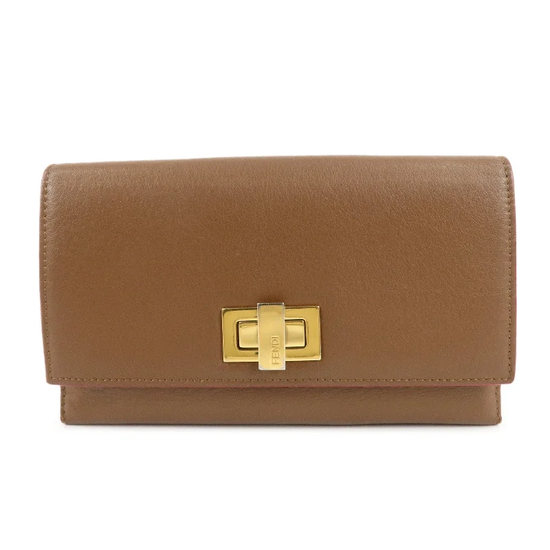 Fendi tote bags with a double - zip closure for enhanced securityFENDI Leather Peekaboo Continental Wallet Brown 8M0308