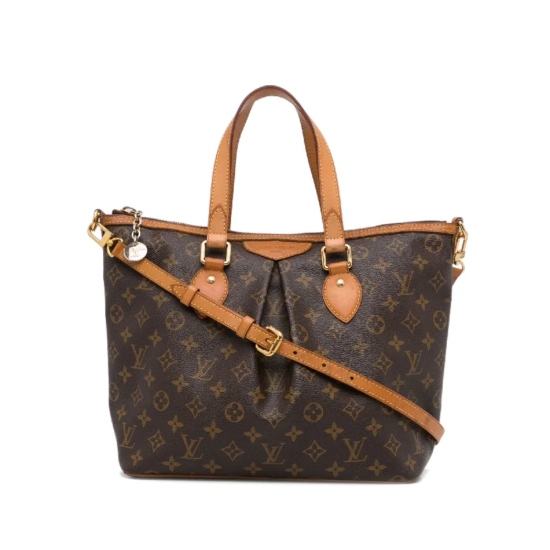 Louis Vuitton Speedy bags in monogram canvas for a classic lookLouis Vuitton Palermo PM Monogram Canvas