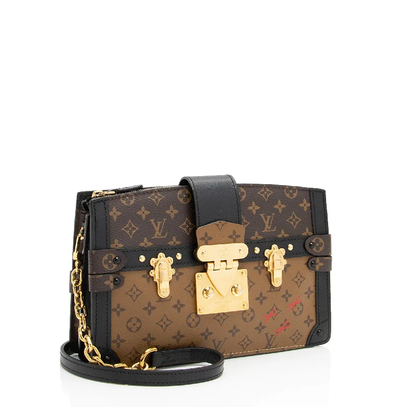 Ladies Louis Vuitton handbags with a detachable coin purse insideLouis Vuitton Reverse Monogram Trunk Clutch (sTBUNH)