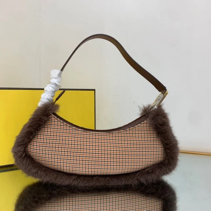 Ladies Fendi Peekaboo bags with a detachable shoulder strap for different carrying optionsWF -  Fendi Bag - 154