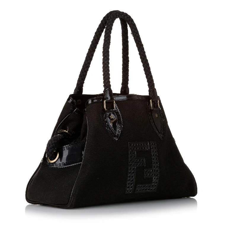 Ladies Fendi shoulder bags with a quilted leather exterior for a luxurious and cozy lookFendi Etniko Canvas Tote Bag (SHG-32197)