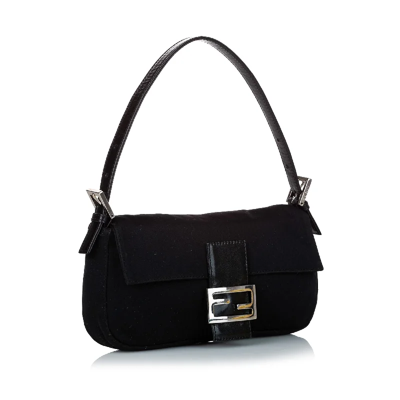 Fendi bags with a front - zip pocket for small items such as lip balm and earphonesFendi Cotton Mamma Baguette (SHG-30199)