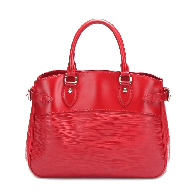 Louis Vuitton Alma bags with a leather - wrapped handle for a luxurious feelLouis Vuitton Red Leather Passy handbag bag