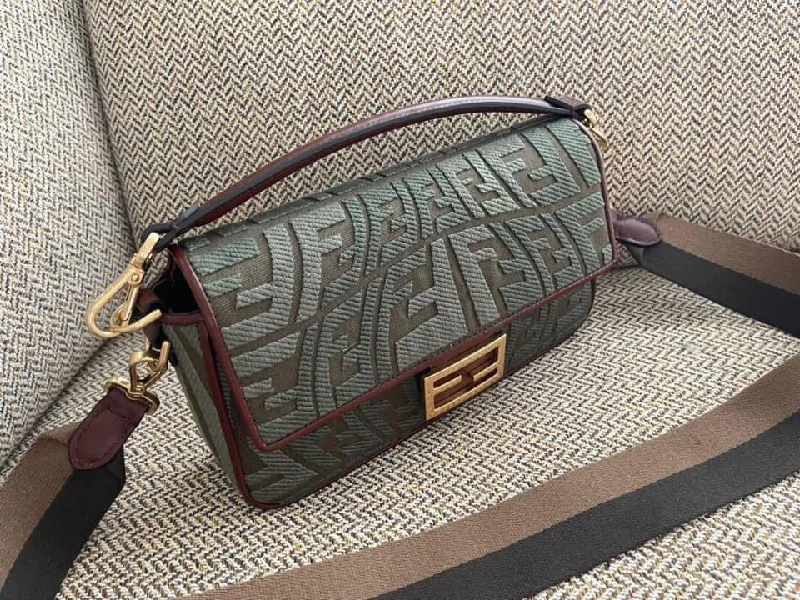 Fendi bags with a zip - top closure and a front - pocket for quick access to keys and cardsFendi Baguette Bag