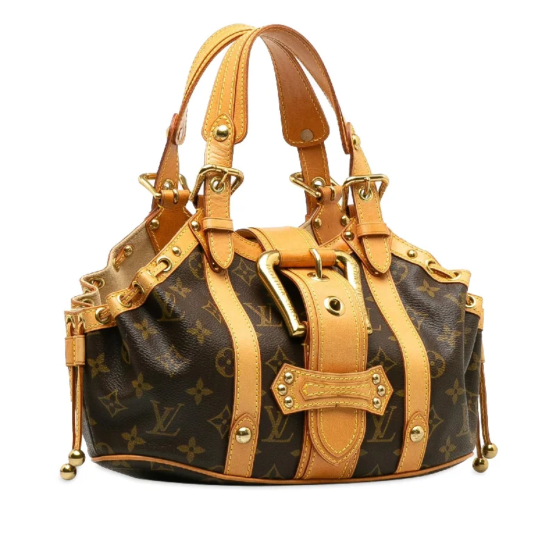 Louis Vuitton crossbody bags with a woven leather strap for textureLouis Vuitton Monogram Theda GM (QuVyv8)