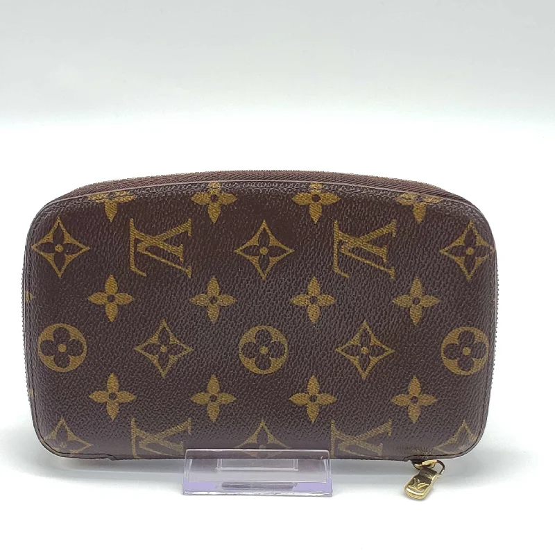 Louis Vuitton bags with a detachable mobile phone holder for convenienceLouis Vuitton Organizer Monogram Wallet