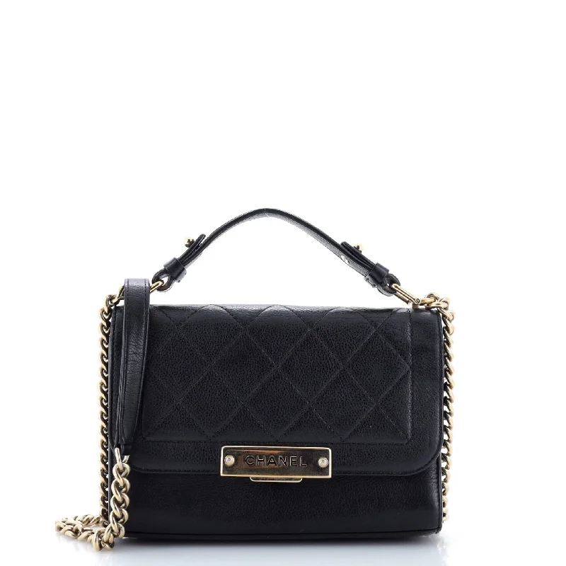 Chanel bags for the minimalist fashionLabel Click Flap Bag Quilted Calfskin Small