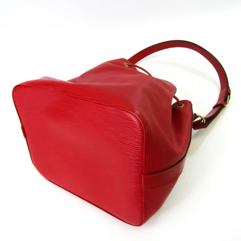 Louis Vuitton bags with a chain - link trim and a leather body for a modern edgeLouis Vuitton Red Leather Petit Noe shopper bag