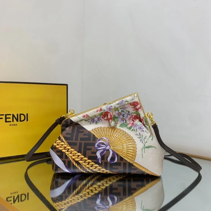 Ladies Fendi shoulder bags with a quilted leather exterior for a luxurious and cozy lookBC - FENDI BAGS - 067