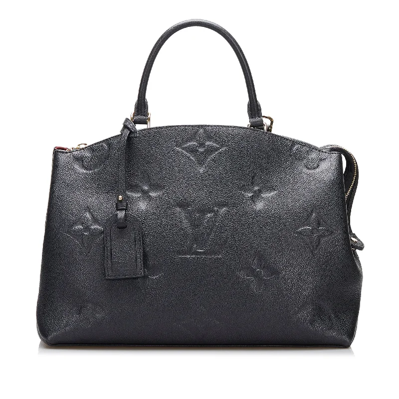 Louis Vuitton bags with a zippered interior pocket for better organizationLouis Vuitton Palais Black Giant Monogram Empreinte