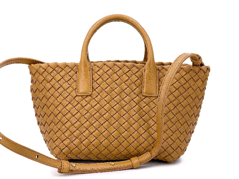 Bottega Veneta bags with snakeskin - effect leatherBottega Veneta Mini Cabat Crossbody Tote Bag 0CU