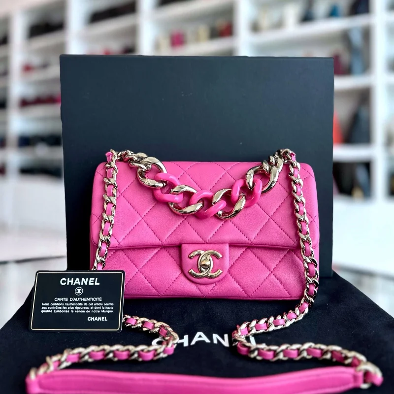 Chanel Quilted Leather Shoulder Bag for Fashionistas2020 Elegant Resin Chain Classic Flap Quilted Lambskin Hot Pink GHW No 29