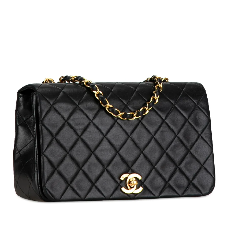 Chanel bags with leather and tweed combinationsChanel CC Quilted Lambskin Full Flap (Y9hmIP)