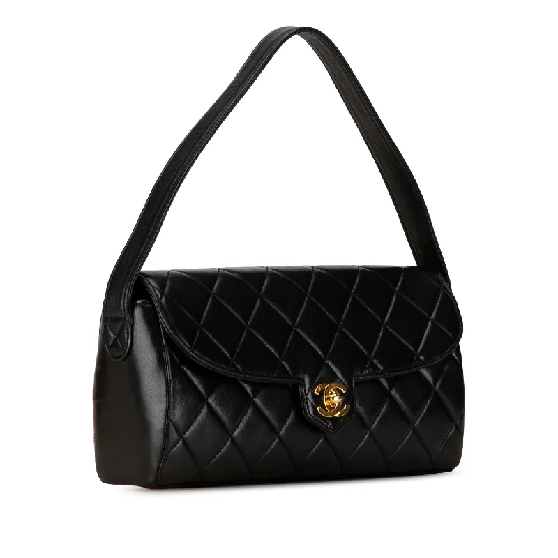 Chanel bags with exclusive seasonal releasesChanel CC Quilted Lambskin Leather Handbag (xQSAxM)