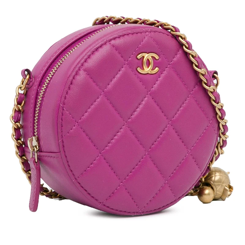 Chanel bags for the minimalist fashionChanel CC Quilted Lambskin Pearl Crush Round Clutch with Chain (aW4PQp)