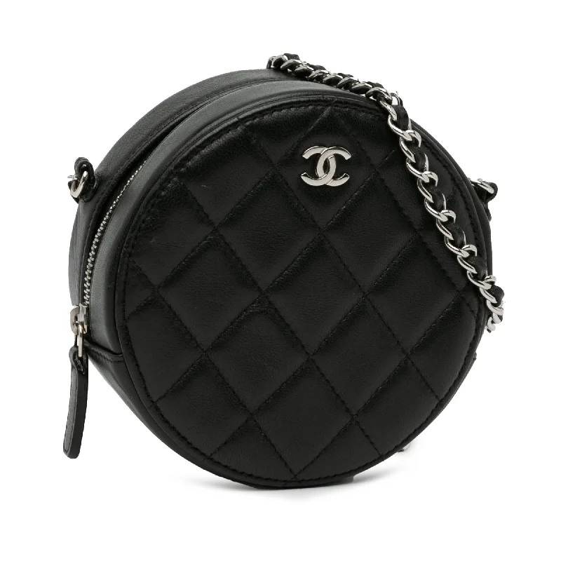 Chanel Classic Flap Bag for Evening PartyChanel CC Quilted Lambskin Round Clutch with Chain (s7cHe2)