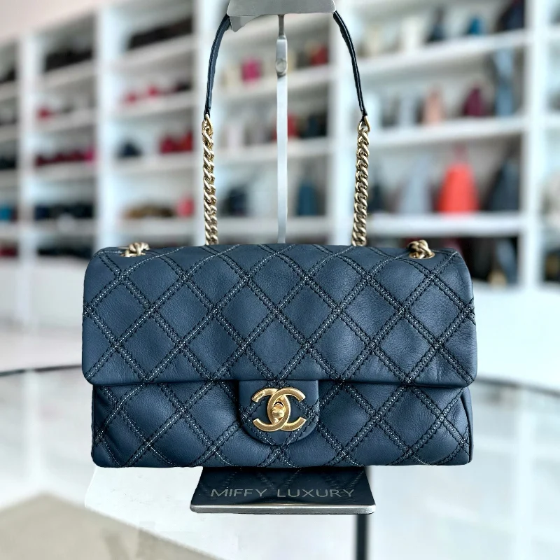 Chanel bags with exclusive seasonal designs and materialsSeasonal Flap Iridescent Stitch Quilted Leather Bag Navy Blue GHW No 19