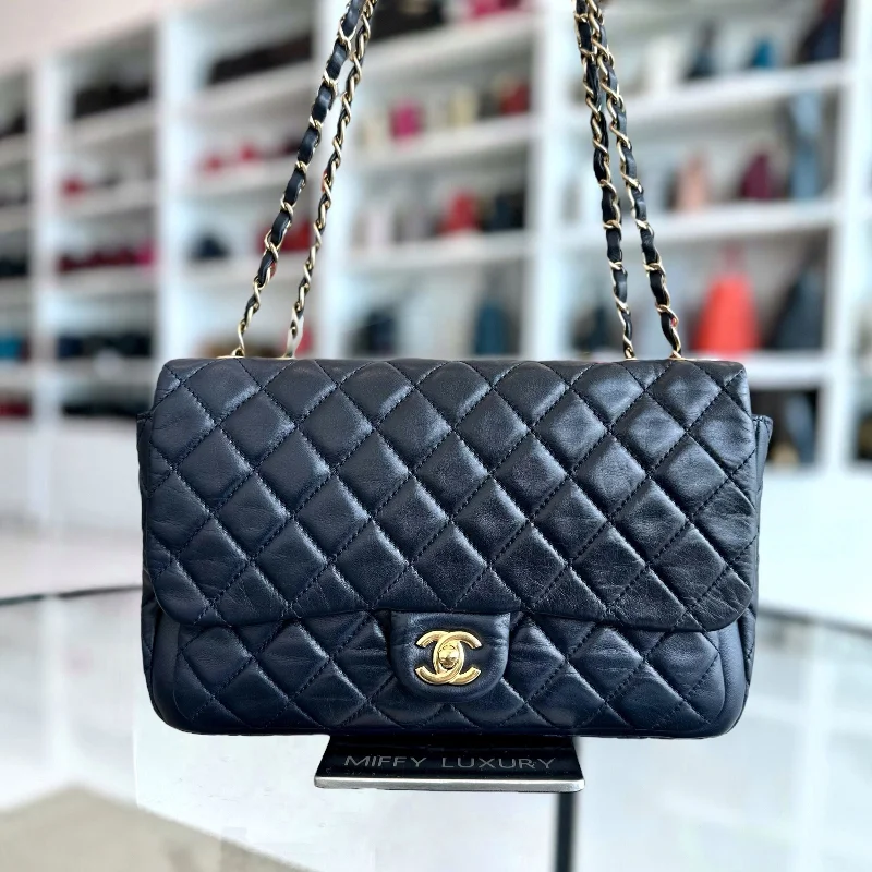 Chanel bags with classic and elegant designsSeasonal Flap Jumbo 30CM Qulited Lambskin Dark Blue No 18